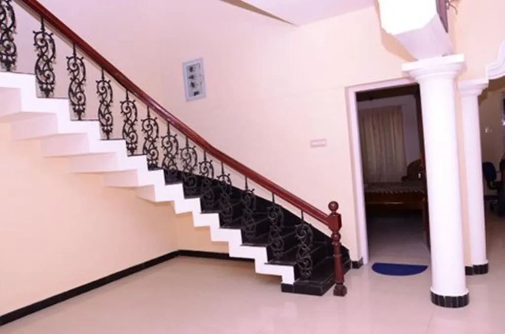 Hotel Grand Sea Kovalam